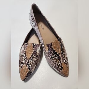 JustFab Kendria Career Snakeskin Print Loafer Size 8.5